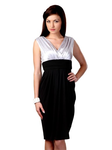 Avirate Black & Silvery Grey Dress