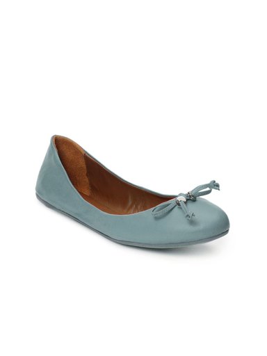 Enroute Women Bluish Grey Shoes