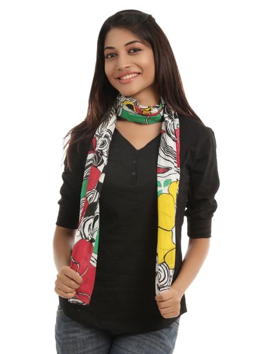 Femella Women Green & Red Printed Scarf