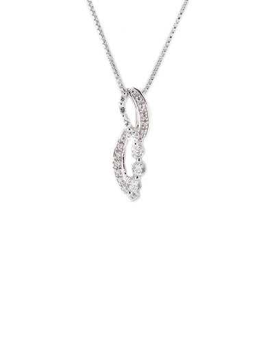 Lucera Silver Pendant With Chain