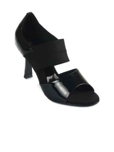 Catwalk Women Black Hees